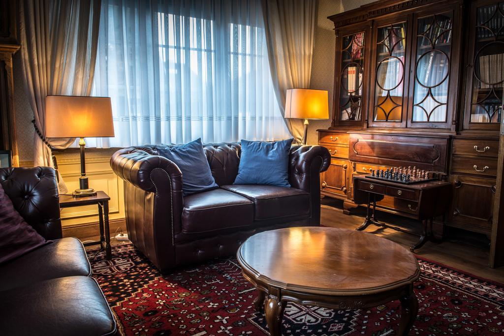 Villa Les Hirondelles De Haan Exteriör bild
